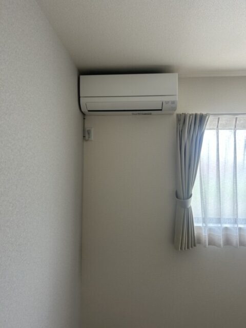 久々にエアコン工事